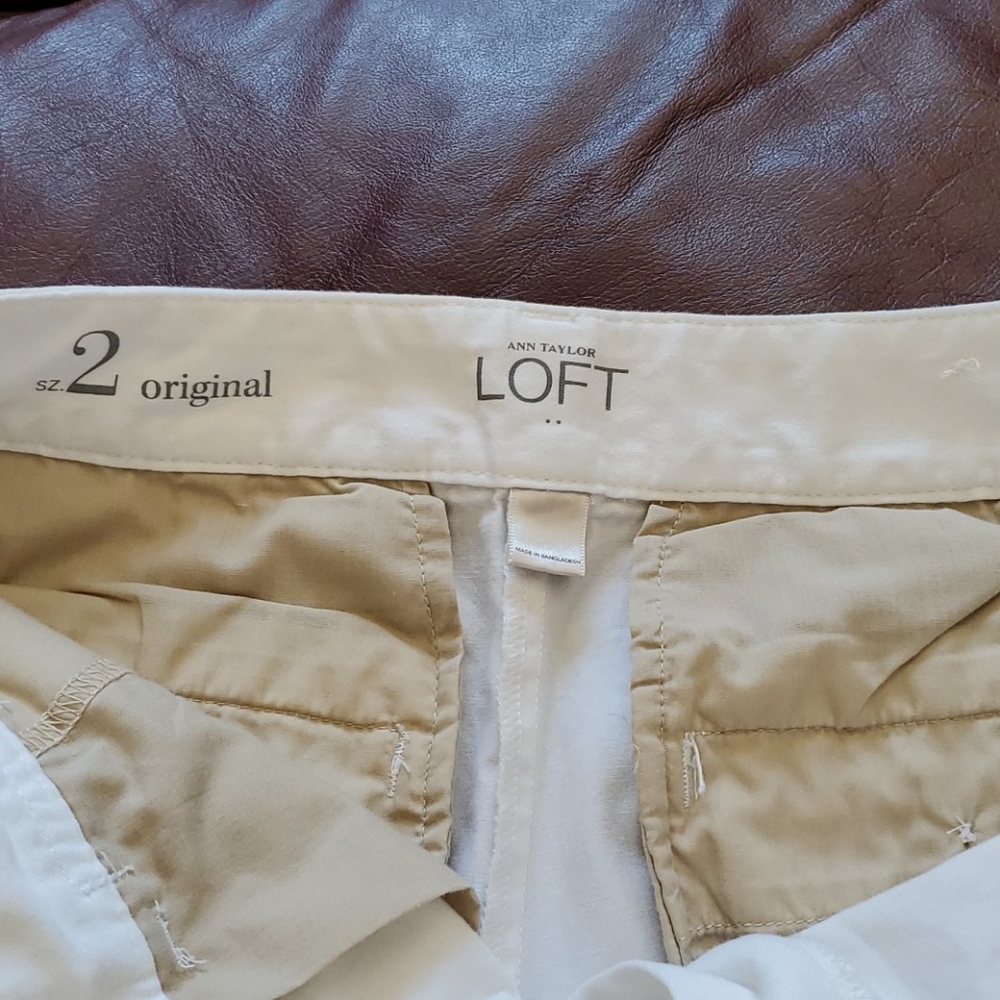 Loft, Women's, White Shorts, Sz. 2 - Picture 3 of 7